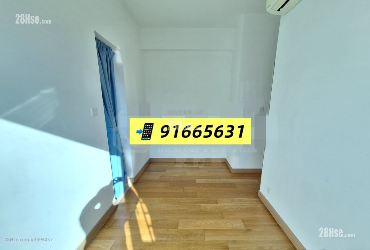 Lions Rise Sell 3 Bedrooms , 2 Bathrooms 715 ft²