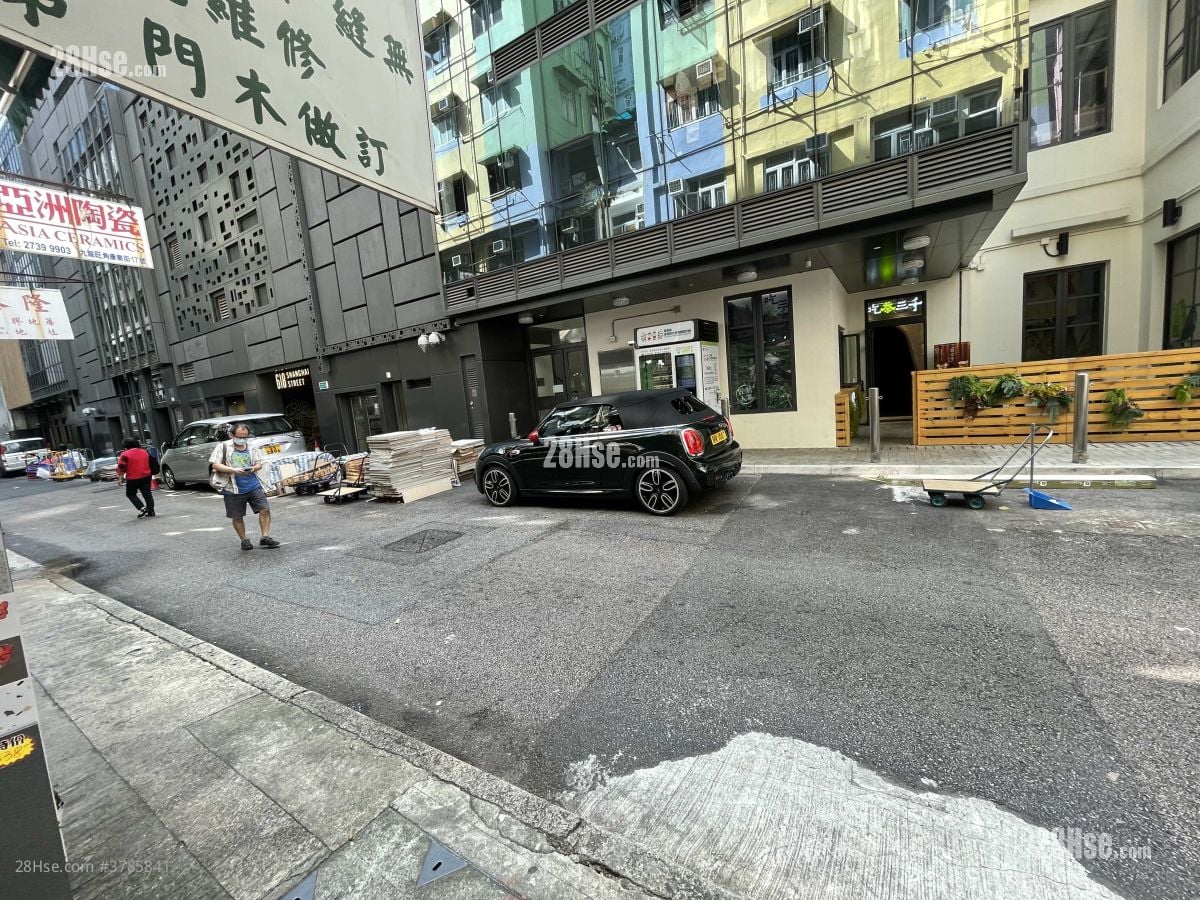 Wah Hong Building Rental 336 ft²