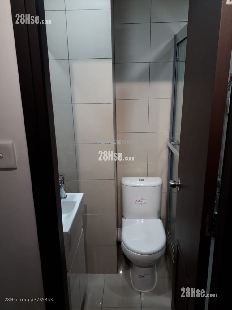 Kellet Court Sell 2 Bedrooms , 1 Bathroom 296 ft²