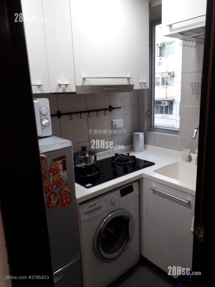 Kellet Court Sell 2 Bedrooms , 1 Bathroom 296 ft²