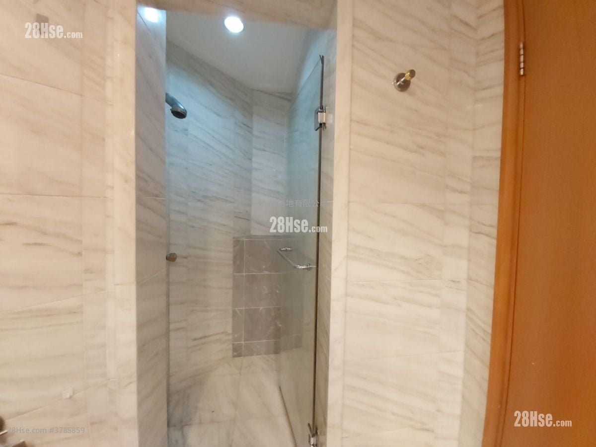 The Waterfront Rental 3 Bedrooms , 2 Bathrooms 934 ft²