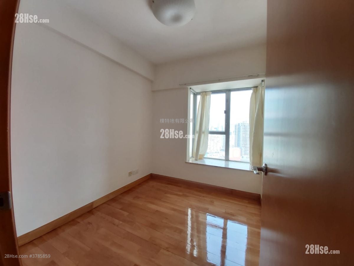 The Waterfront Rental 3 Bedrooms , 2 Bathrooms 934 ft²