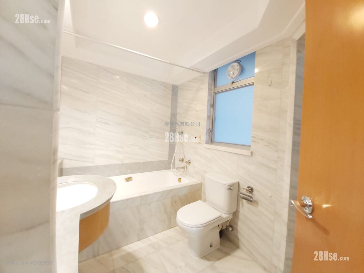 The Waterfront Rental 3 Bedrooms , 2 Bathrooms 934 ft²