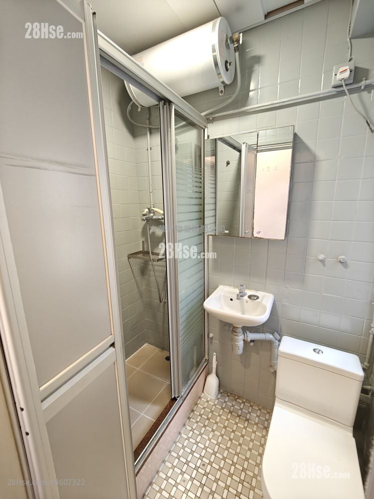 近漆咸道南 租盤 2 房 , 1 浴室 420 平方呎