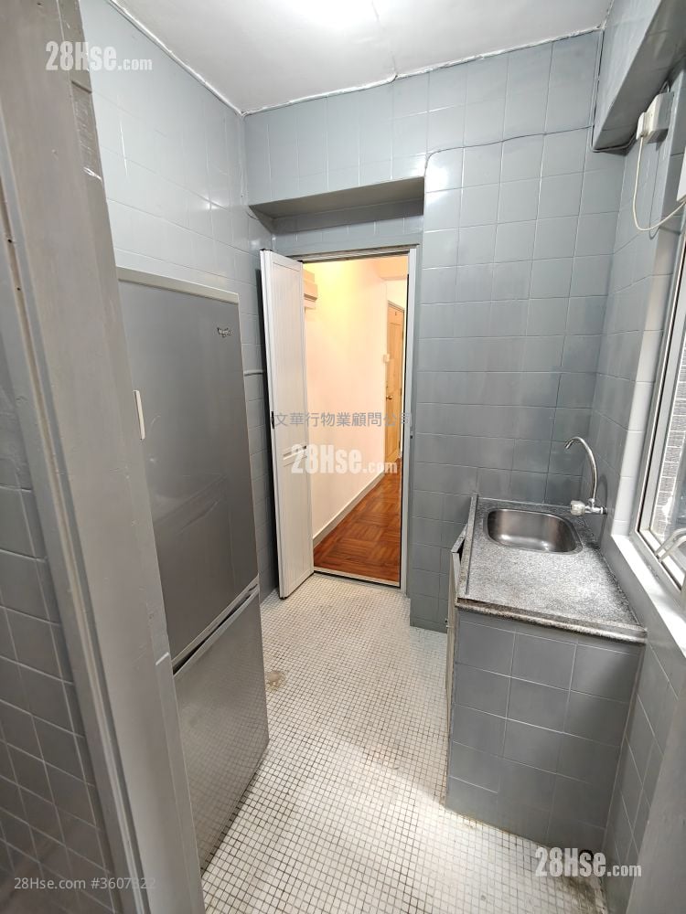 近漆咸道南 租盤 2 房 , 1 浴室 420 平方呎