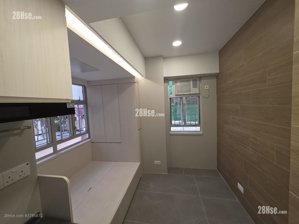 好景楼 租盘 160 平方尺