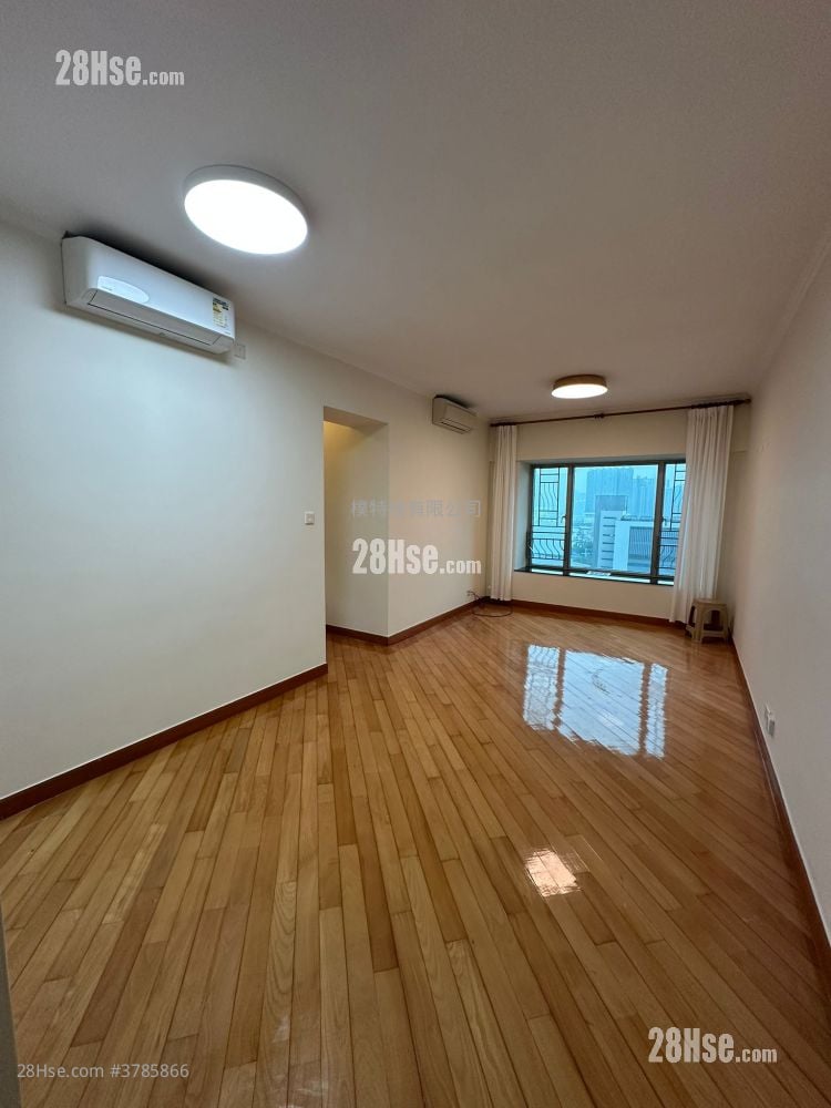 Sorrento Rental 3 Bedrooms , 2 Bathrooms 853 ft²