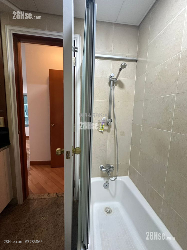 Sorrento Rental 3 Bedrooms , 2 Bathrooms 853 ft²