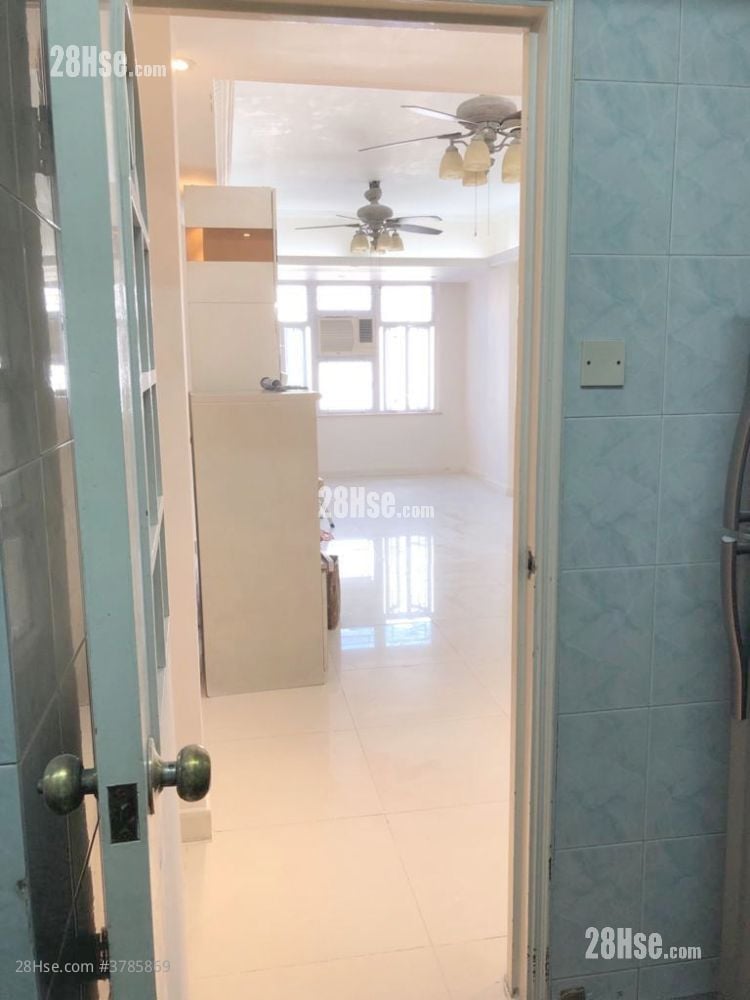 华敦大厦 租盘 2 房 , 1 浴室 760 平方尺