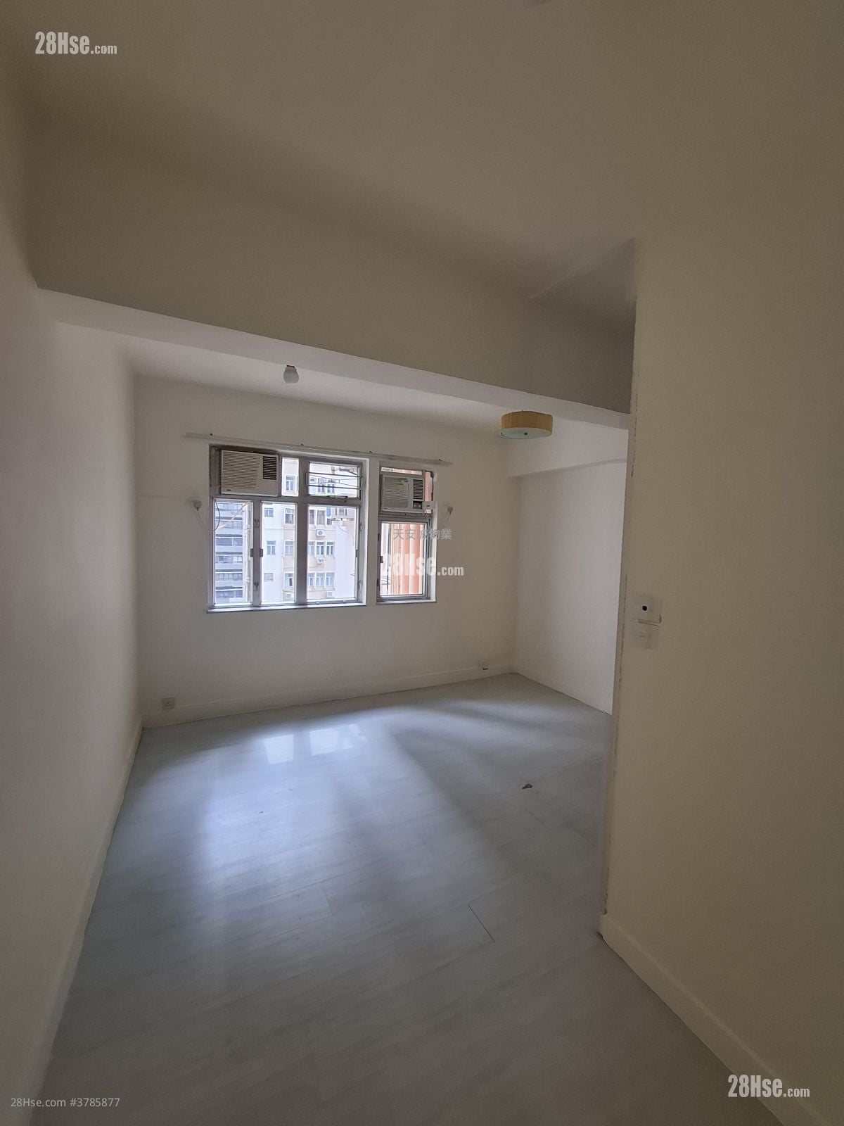 嘉丰大厦 售盘 开放式间隔 , 1 浴室 284 平方尺