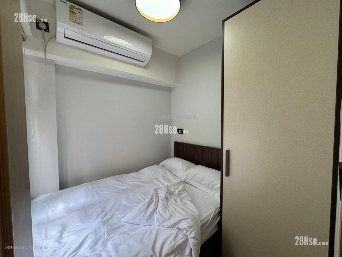 9-11 Staunton Street Rental 2 Bedrooms , 1 Bathroom 300 ft²