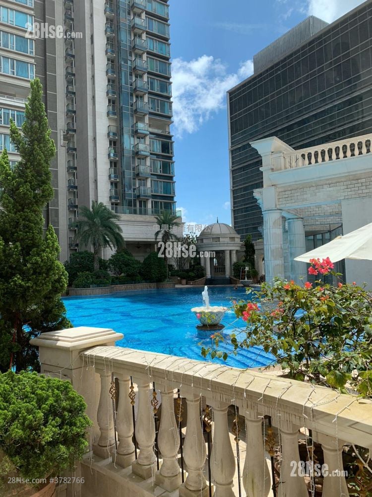 The Coronation Sell 1 Bedroom , 1 Bathroom 459 ft²