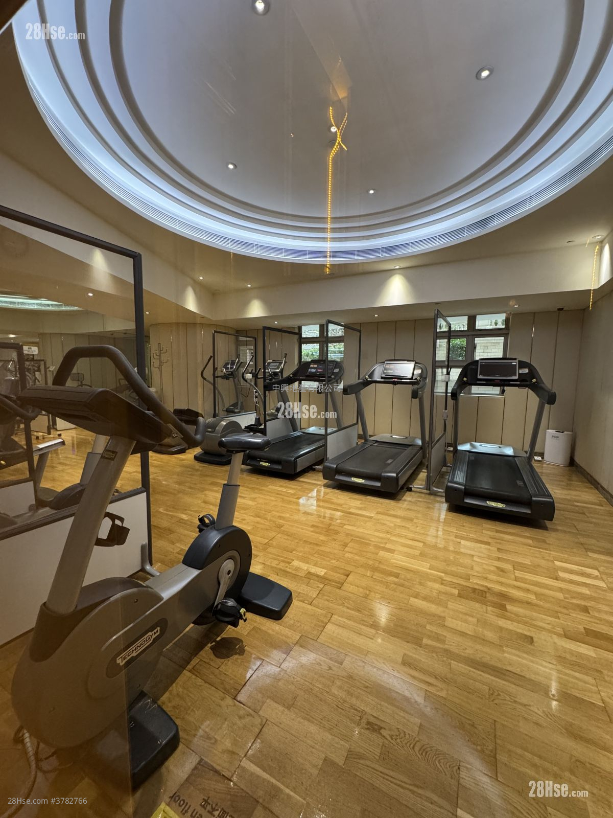 The Coronation Sell 1 Bedroom , 1 Bathroom 459 ft²