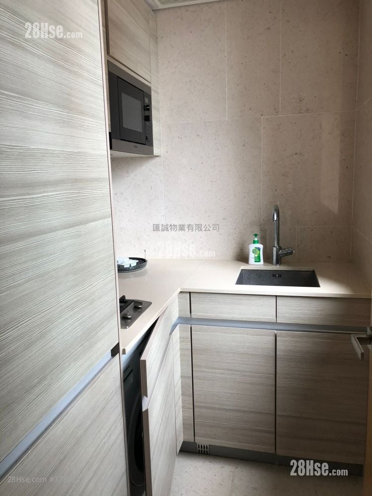 Chatham Gate Rental Studio , 1 Bathroom 300 ft²