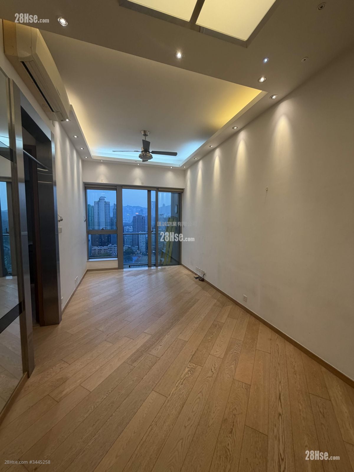 Chatham Gate Rental 2 Bedrooms , 1 Bathroom 550 ft²