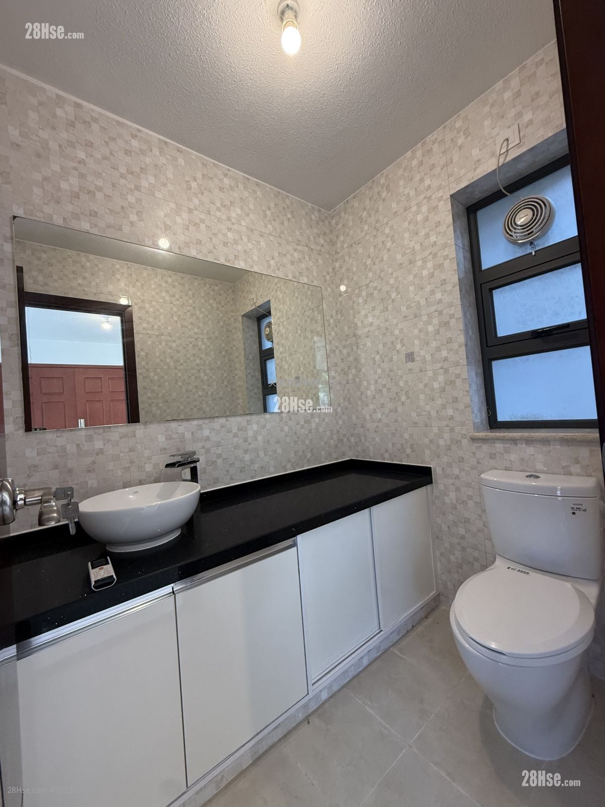 Tai Lam Wu Rental 5+ Bedrooms , 5+ Bathrooms 1,400 ft²