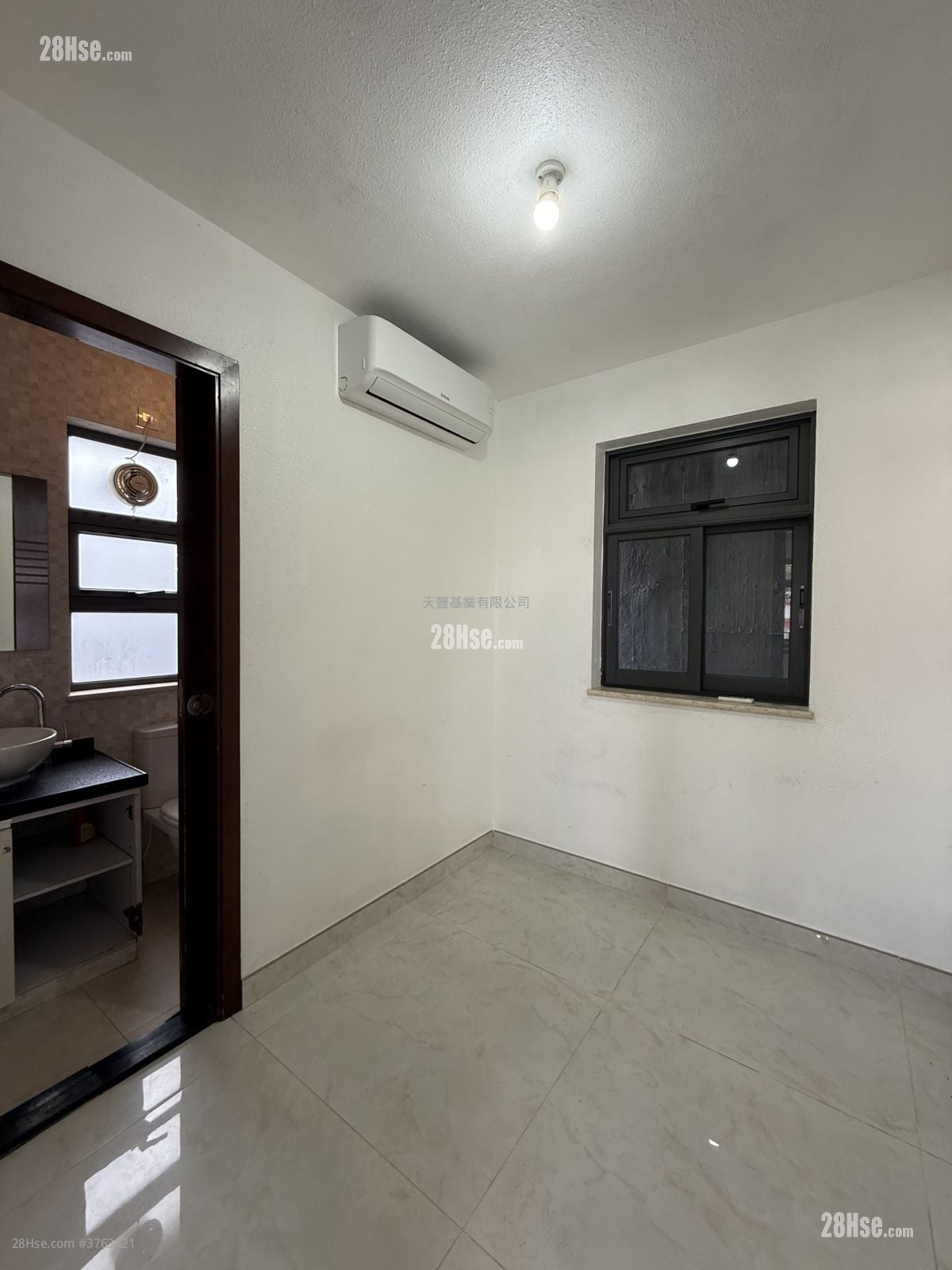 Tai Lam Wu Rental 5+ Bedrooms , 5+ Bathrooms 1,400 ft²