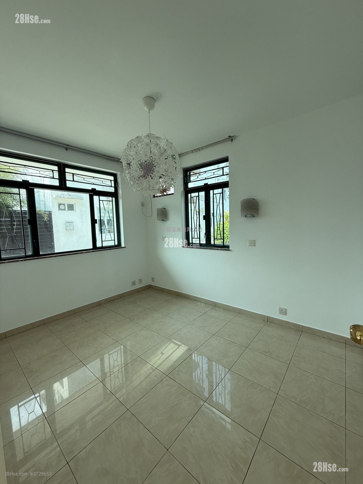 Mau Po Rental 4 Bedrooms , 1 Bathroom 700 ft²