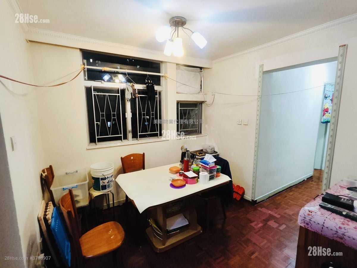 富健花园 售盘 3 房 , 2 浴室 592 平方尺