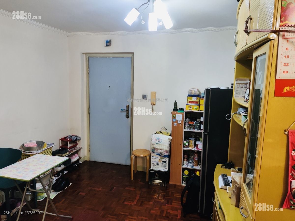 富健花园 售盘 3 房 , 2 浴室 592 平方尺