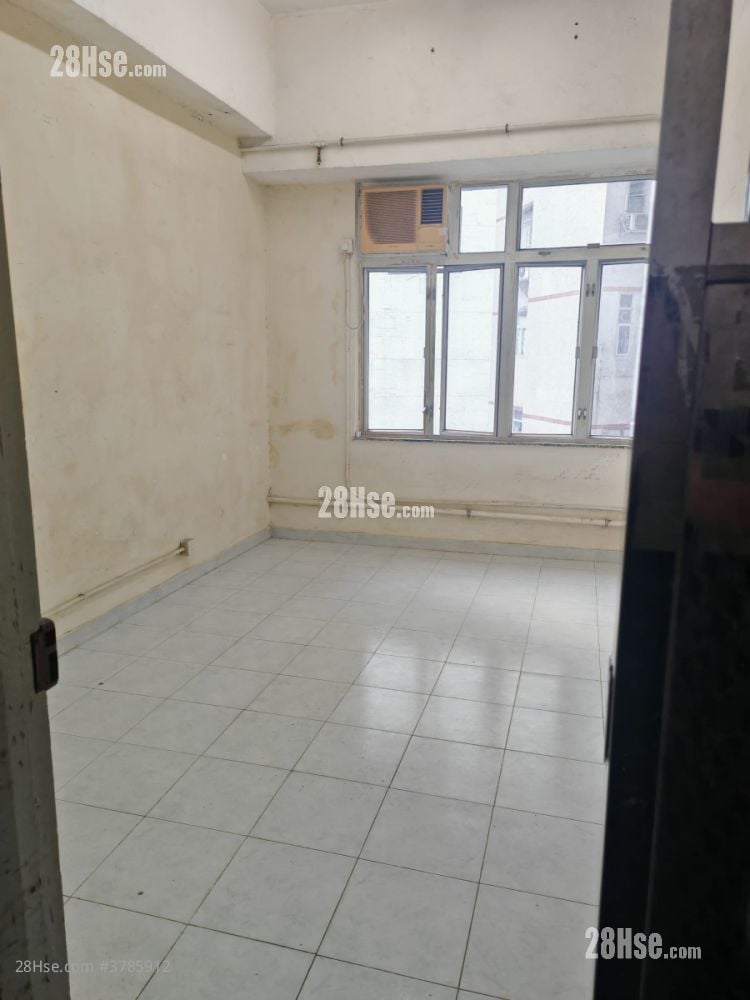 Wah Wai Industrial Building Rental 1 Toilet