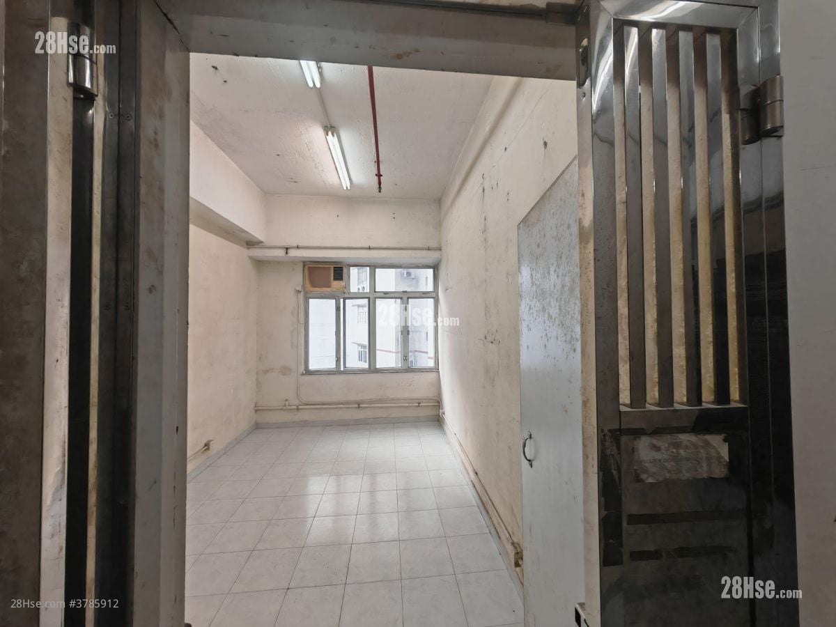 Wah Wai Industrial Building Rental 1 Toilet