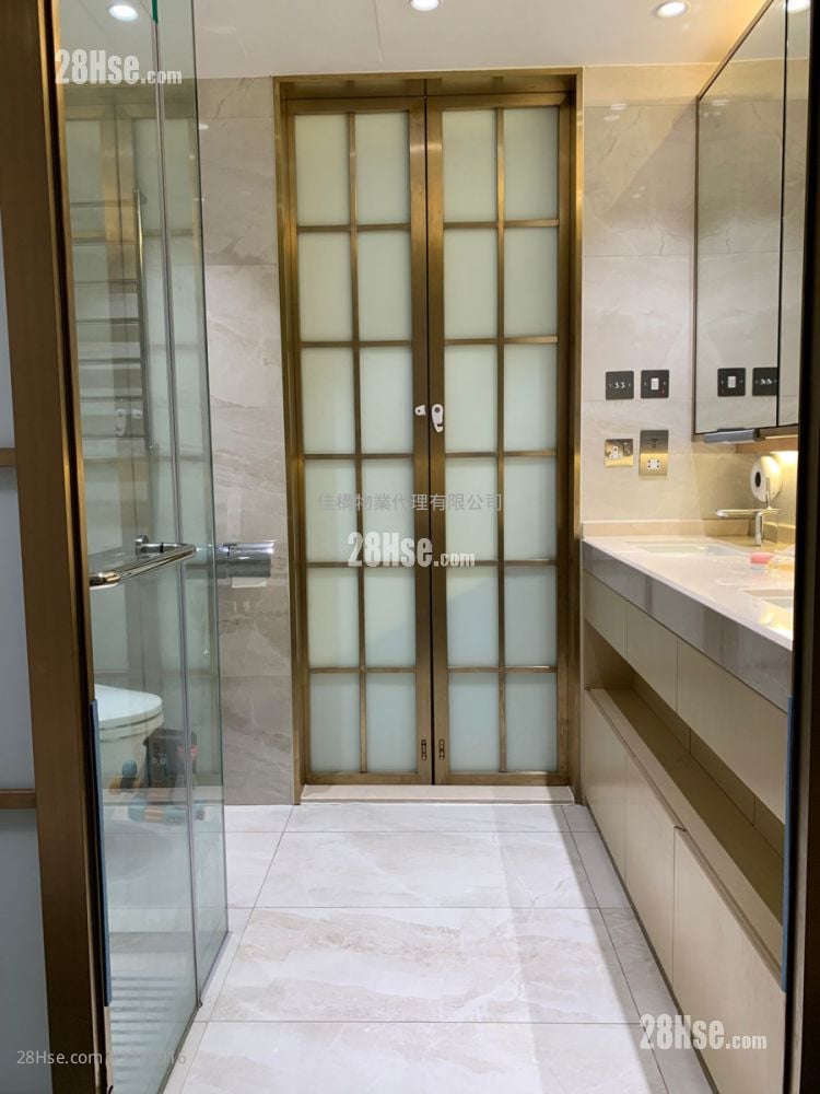 雅苑 租盘 2 房 , 2 浴室 992 平方尺