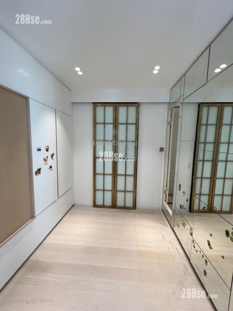 雅苑 租盘 2 房 , 2 浴室 992 平方尺