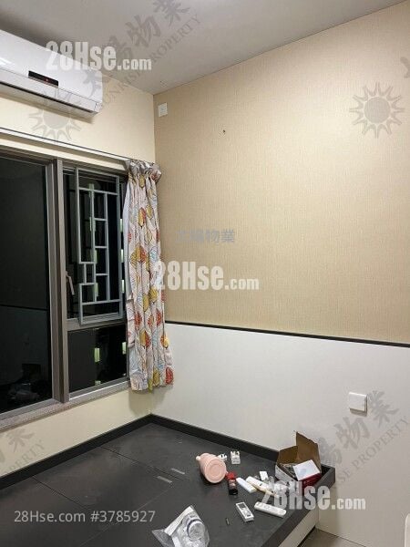 La Lumiere Sell 2 Bedrooms 423 ft²