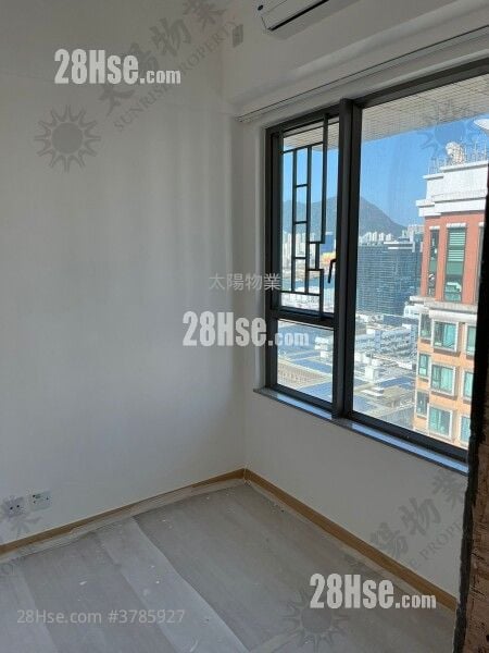La Lumiere Sell 2 Bedrooms 423 ft²