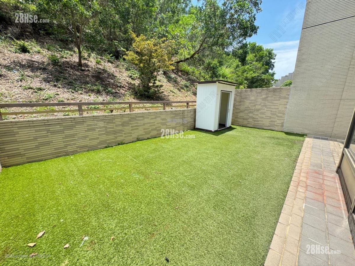 意花园 租盘 4 房 , 4 浴室 1,646 平方尺