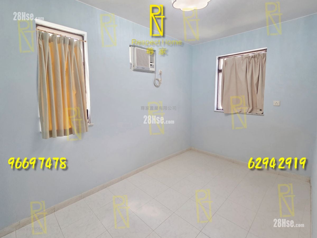 Village Rental 3 Bedrooms , 2 Bathrooms 700 ft²