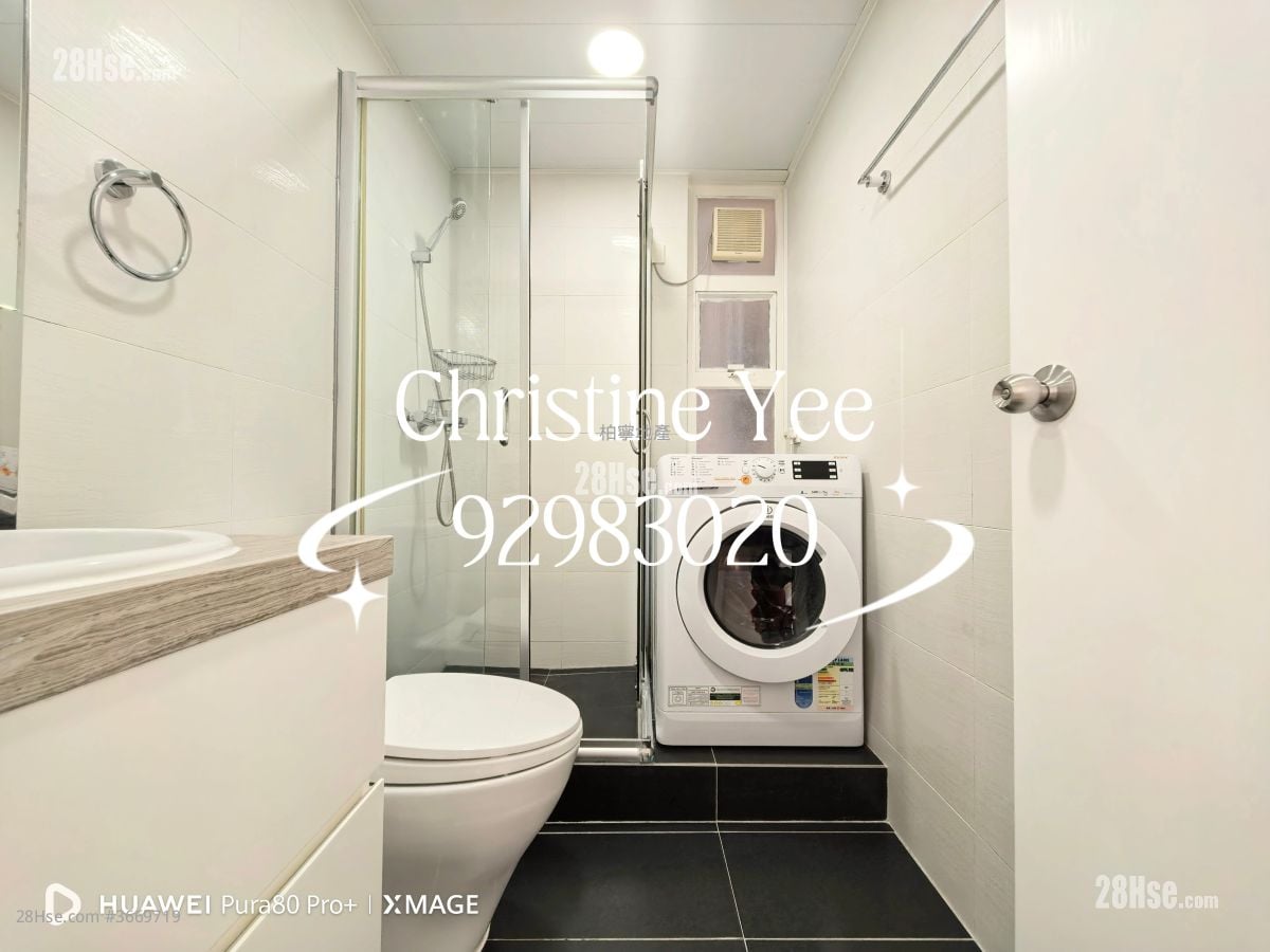 Ronsdale Garden Rental 3 Bedrooms , 2 Bathrooms 694 ft²