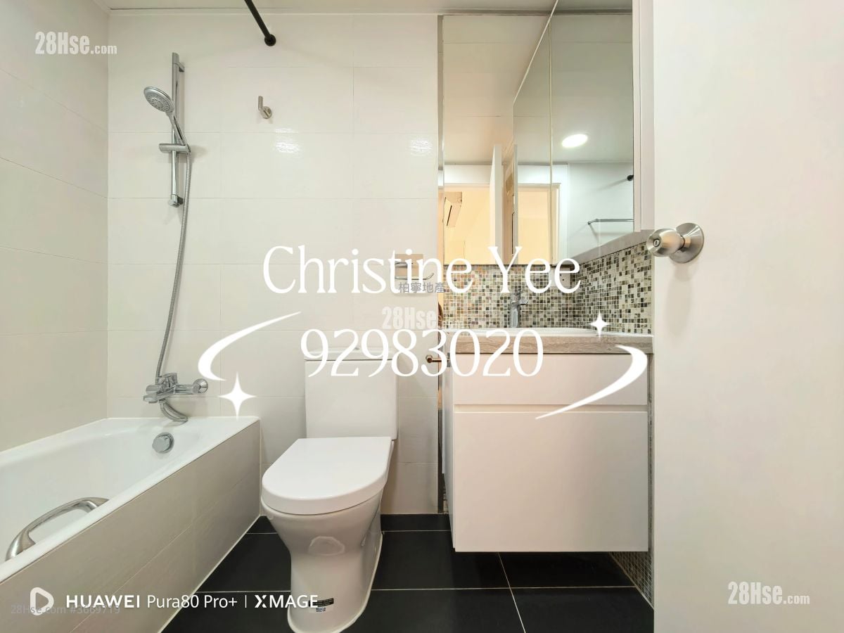 Ronsdale Garden Rental 3 Bedrooms , 2 Bathrooms 694 ft²