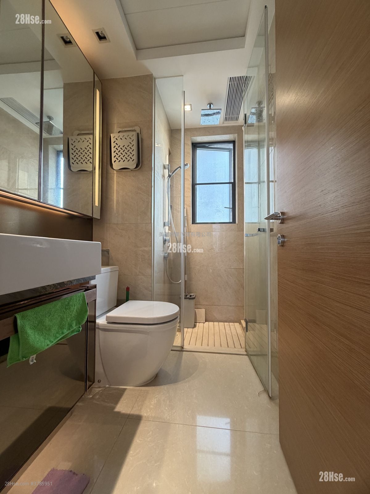 Century Link Sell 3 Bedrooms , 2 Bathrooms 639 ft²