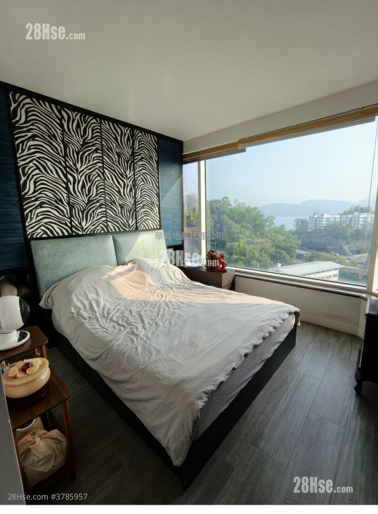 Palatial Coast Sell 3 Bedrooms , 3 Bathrooms 1,212 ft²