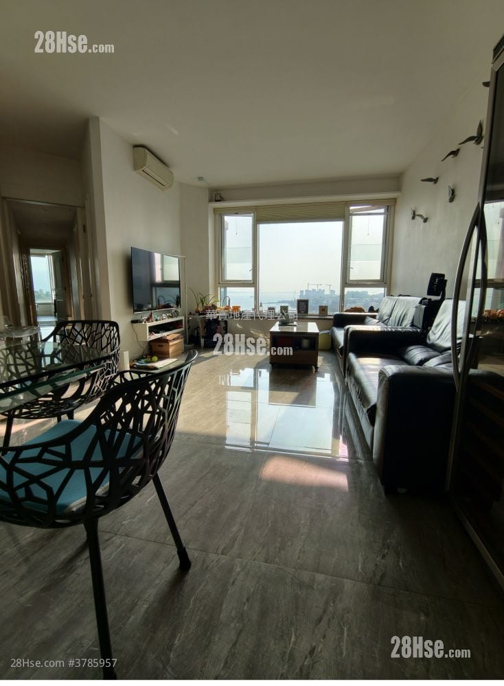 Palatial Coast Sell 3 Bedrooms , 3 Bathrooms 1,212 ft²