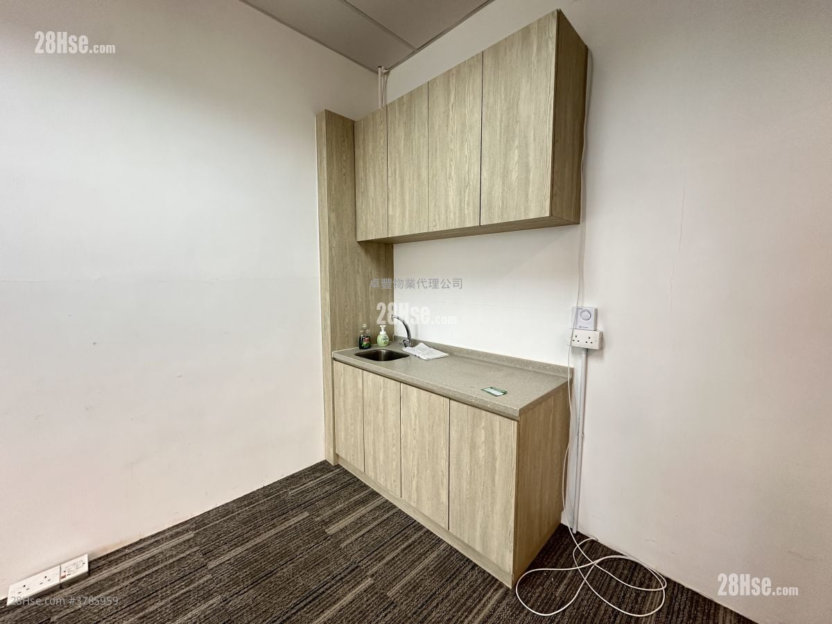 Global Gateway Tower 租盘 2 房 639 平方尺