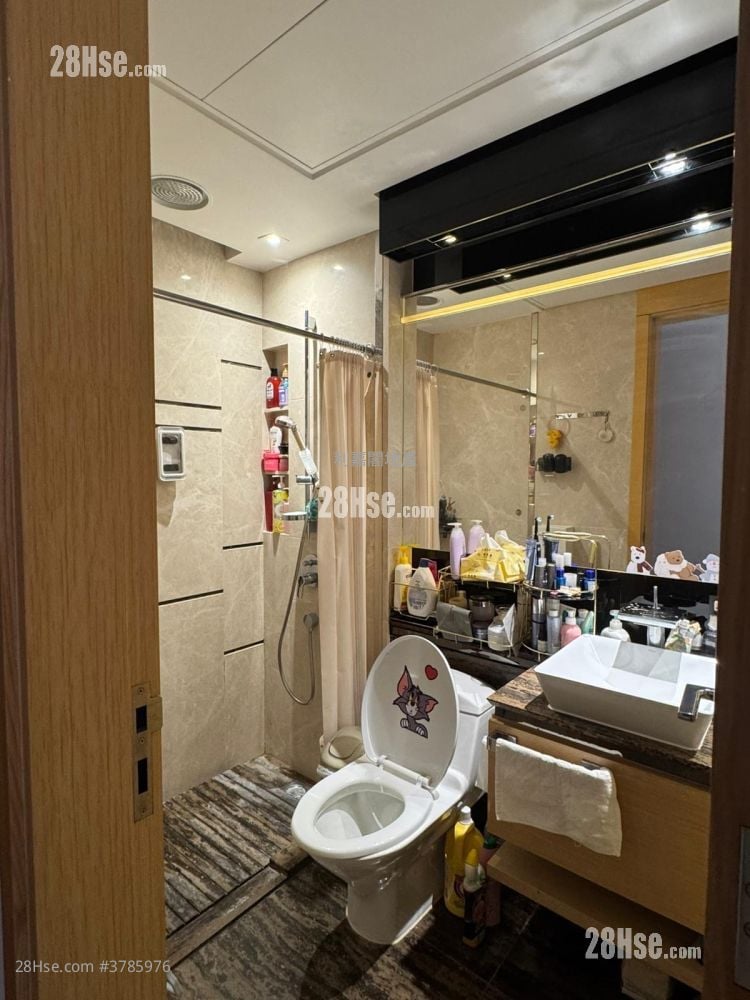 峻弦 租盘 4 房 1,668 平方尺