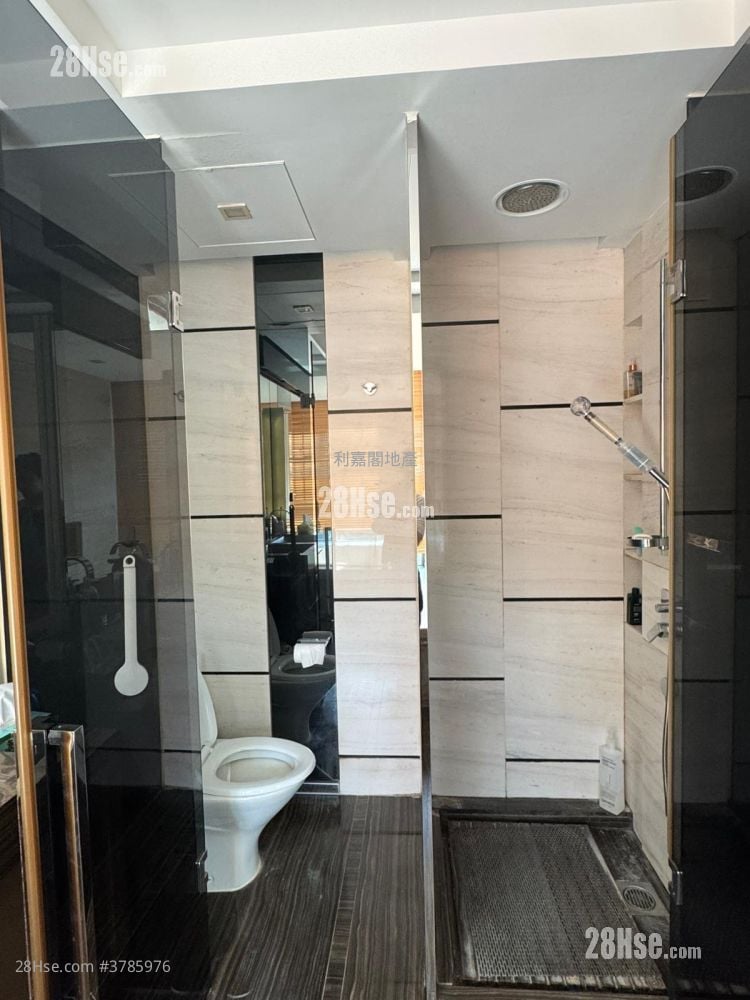 峻弦 租盘 4 房 1,668 平方尺