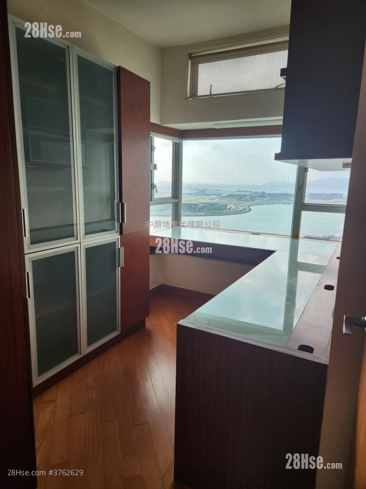 蓝天海岸 售盘 3 房 , 2 浴室 911 平方尺