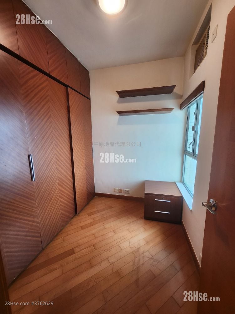 蓝天海岸 售盘 3 房 , 2 浴室 911 平方尺