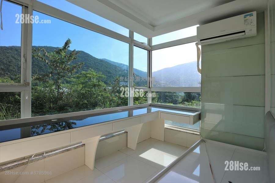 Jc Castle Rental 3 Bedrooms , 2 Bathrooms 930 ft²