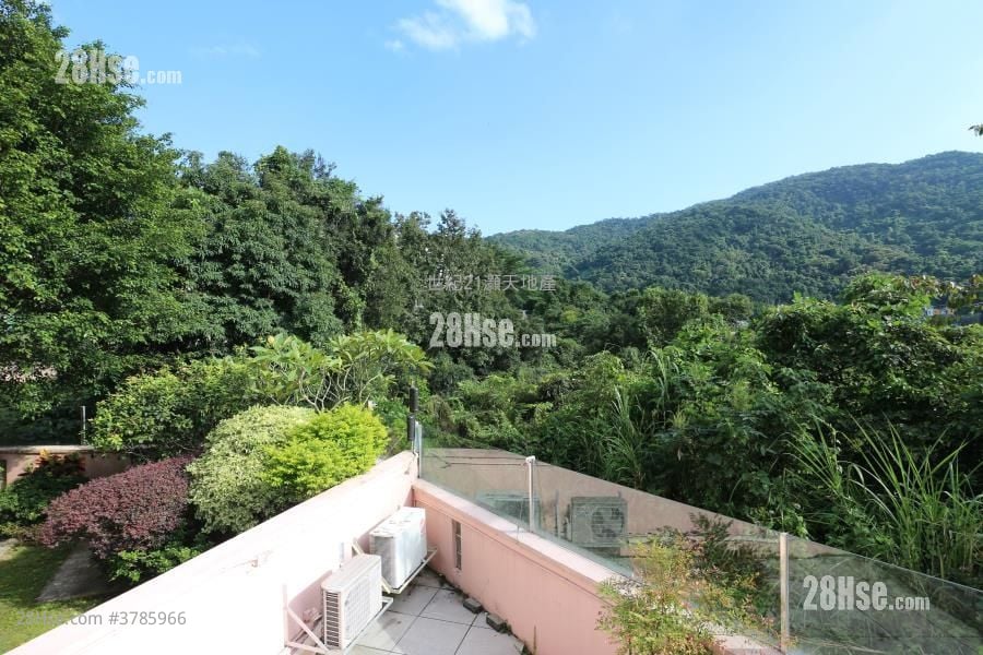 Jc Castle Rental 3 Bedrooms , 2 Bathrooms 930 ft²