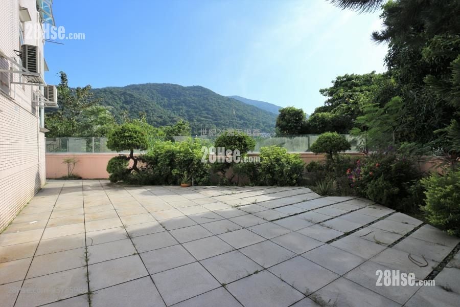 Jc Castle Rental 3 Bedrooms , 2 Bathrooms 930 ft²