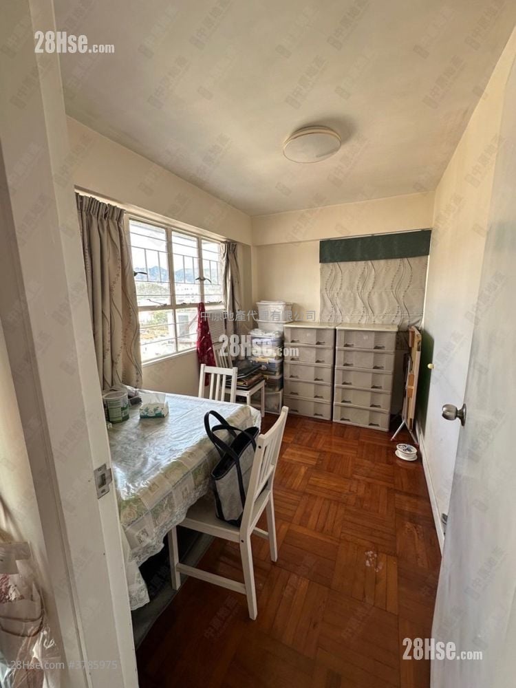 Spring Heights Sell 3 Bedrooms 762 ft²