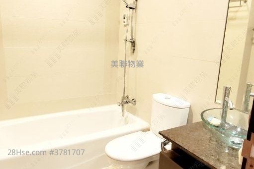 Miami Crescent Rental 2,236 ft²