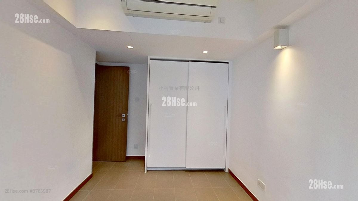 master room: Takan Lodge Rental 1 Bedroom , 1 Bathroom 417 ft²