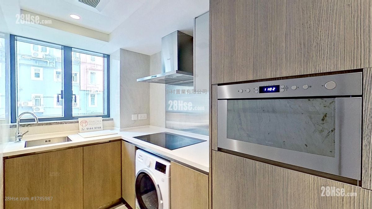 kitchen: Takan Lodge Rental 1 Bedroom , 1 Bathroom 417 ft²