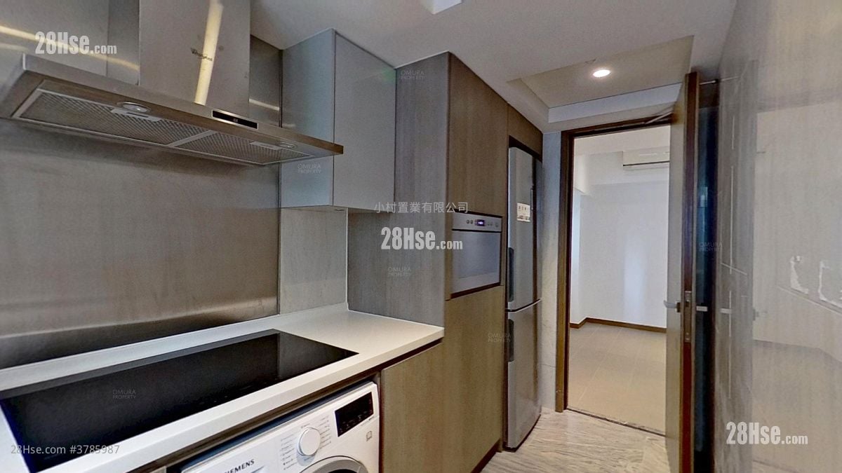 kitchen: Takan Lodge Rental 1 Bedroom , 1 Bathroom 417 ft²